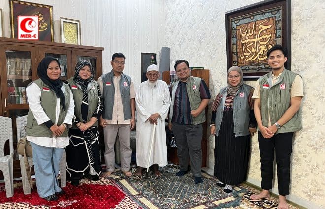 MER-C Silaturahim ke Ngruki, Sampaikan Belasungkawa atas Wafatnya Istri Ustaz Abu Bakar Ba’asyir