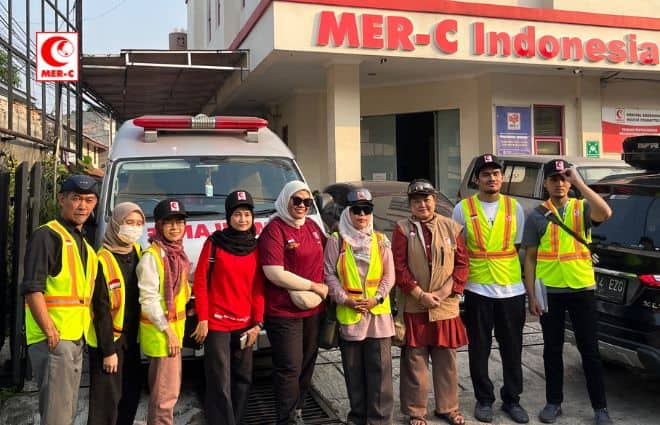 MER-C Siagakan Tim Medis dalam Aksi Mahasiswa di Jakarta